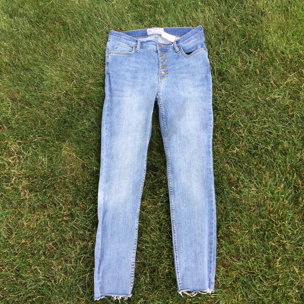 Free People Reagan raw cropped skinny Jeans 28W